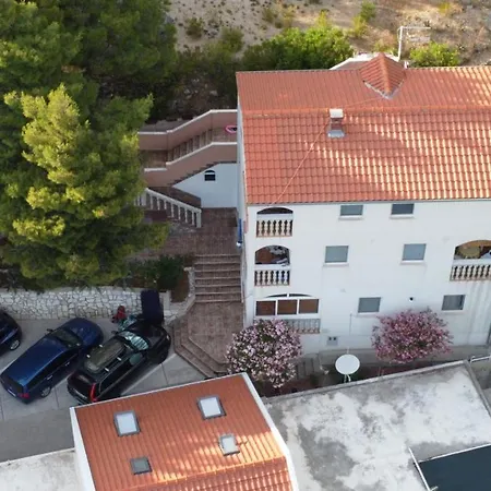 Vila Una Žuljana